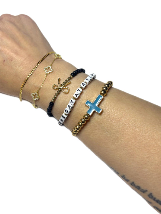 Gold Bow Bracelet
