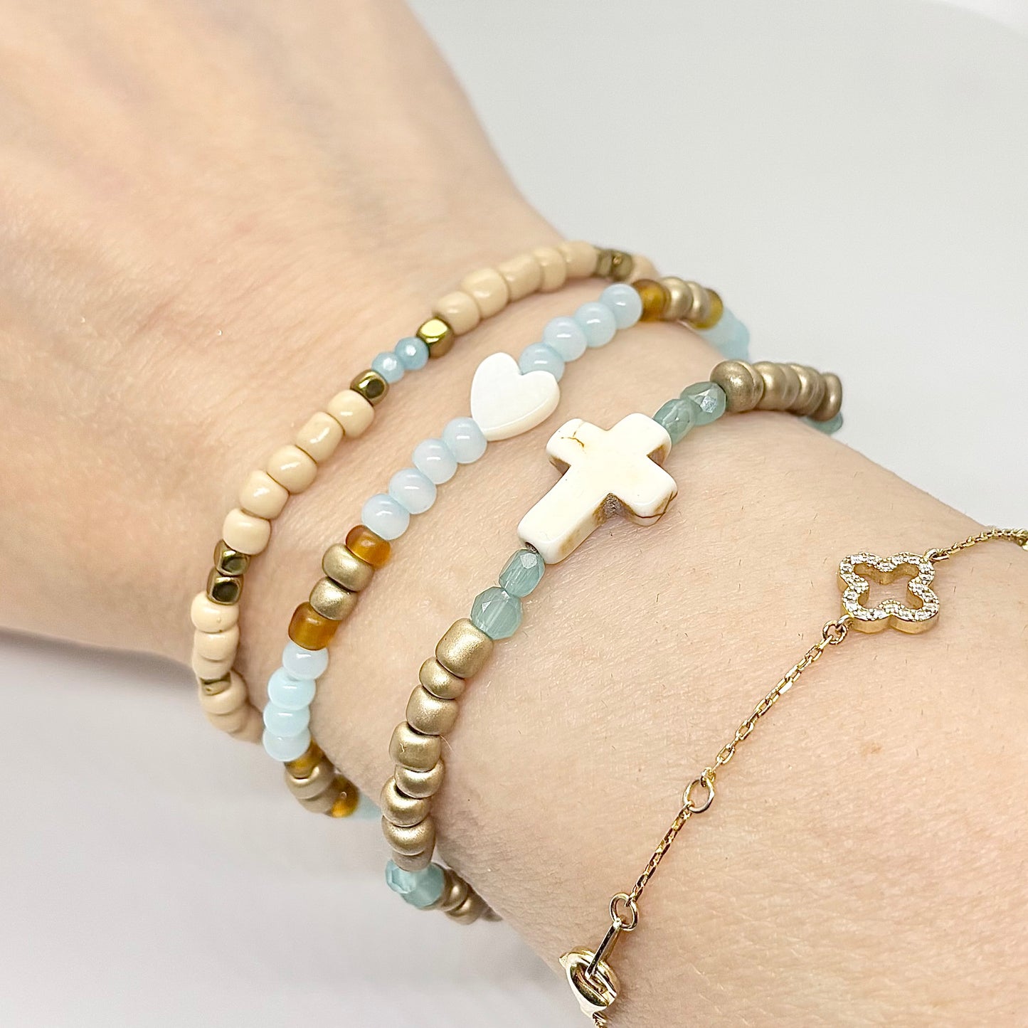 Coastal Glow Stack 🌊🤍✨
